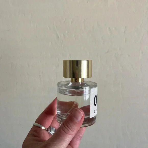 OUI Clare V perfume - Picture 2 of 5